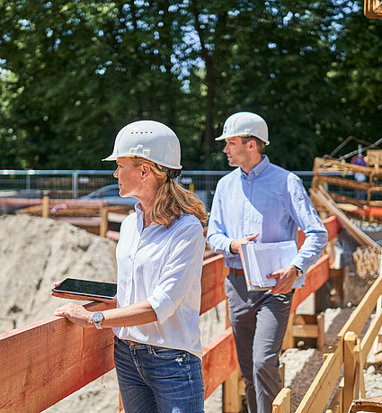 Baustellenbesichtigung bei einem Monvest Immobilienprojekt